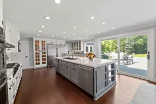 620 W Old Elm Rd, Lake Forest, IL 60045 - Photo 22