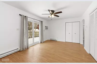 105 W Somonauk Street, Yorkville, IL 60560 - Photo 8