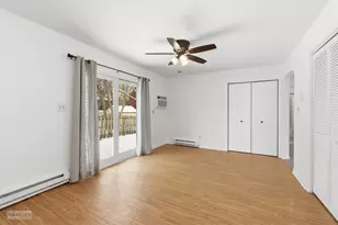 105 W Somonauk St, Yorkville, IL 60560 - Photo 8