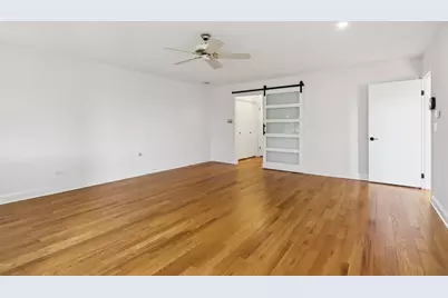 2019 E Avon Lane, Arlington Heights, IL 60004 - Photo 34