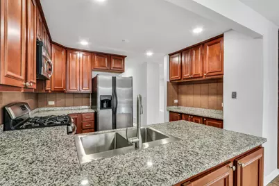 111 Windsor Drive, Vernon Hills, IL 60061 - Photo 12