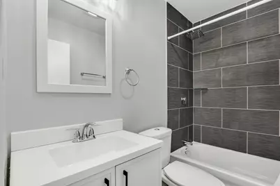 111 Windsor Drive, Vernon Hills, IL 60061 - Photo 24