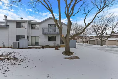 111 Windsor Drive, Vernon Hills, IL 60061 - Photo 28