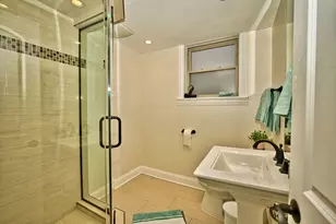 5200 Madison St, Skokie, IL 60077 - Photo 44