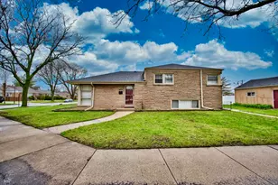 5200 Madison St, Skokie, IL 60077 - Photo 2