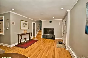 5200 Madison St, Skokie, IL 60077 - Photo 16