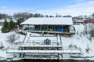 207 S 1st St, Oregon, IL 61061 - Photo 1