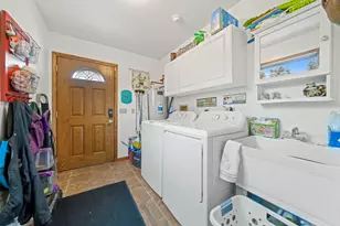 207 S 1st St, Oregon, IL 61061 - Photo 6