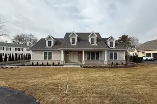 230 Majestic Oak Ct, Lake Forest, IL 60045 - Photo 1