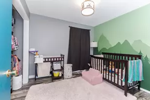 2713 Essington St, Bloomington, IL 61705 - Photo 10