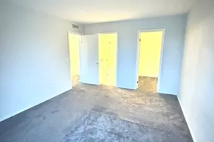 850 Wellington Ave, Elk Grove Village, IL 60007 - Photo 16