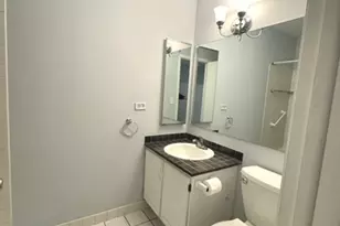 850 Wellington Ave, Elk Grove Village, IL 60007 - Photo 18