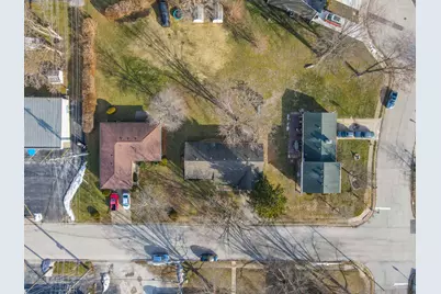 165 E Baker Street, Manteno, IL 60950 - Photo 36