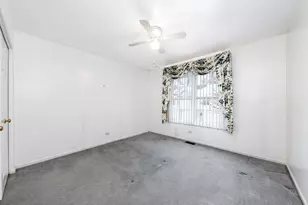 2319 Chasewood Dr, Downers Grove, IL 60515 - Photo 20