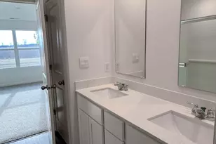 6292 Redwood Trl, Wonder Lake, IL 60097 - Photo 10