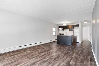 6007 N Kenmore Avenue #401, Chicago, IL 60660 - Photo 4