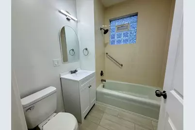 4351 S Maplewood Avenue #1, Chicago, IL 60632 - Photo 8