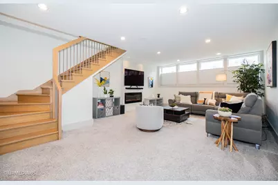 1221 E 46th Street #1, Chicago, IL 60653 - Photo 24