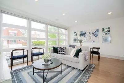 1221 E 46th Street #1, Chicago, IL 60653 - Photo 2