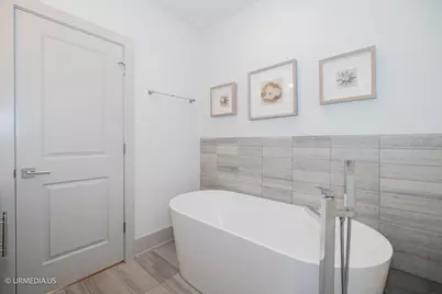 1221 E 46th Street #1, Chicago, IL 60653 - Photo 20