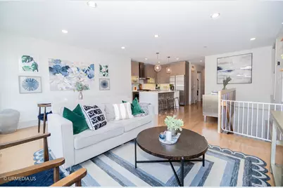 1221 E 46th Street #1, Chicago, IL 60653 - Photo 4