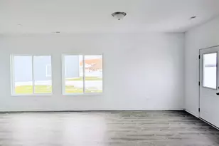 1241 Gillespie Ln, Yorkville, IL 60560 - Photo 4