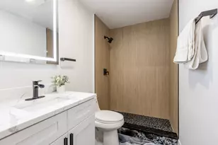 2421 Lockner Blvd, Joliet, IL 60431 - Photo 4