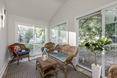 2421 Lockner Boulevard, Joliet, IL 60431 - Photo 20