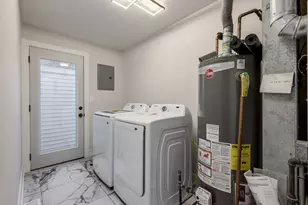 2421 Lockner Blvd, Joliet, IL 60431 - Photo 32