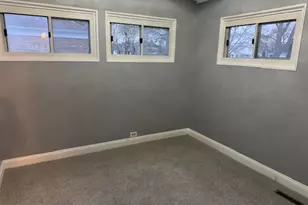 7100 Wilson Terrace, Morton Grove, IL 60053 - Photo 10