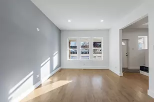 2038 E 73rd St, Chicago, IL 60649 - Photo 6