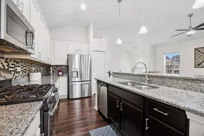 12648 Brighton Drive, Lemont, IL 60439 - Photo 6