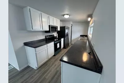 4205 Grimes Street, Sterling, IL 61081 - Photo 8