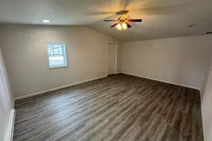 4205 Grimes St, Sterling, IL 61081 - Photo 10