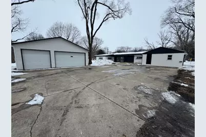 4205 Grimes Street, Sterling, IL 61081 - Photo 4