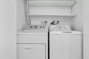 3S184 Birchwood Dr, Warrenville, IL 60555 - Photo 8