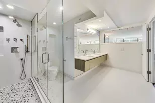 2 E Erie St, Chicago, IL 60611 - Photo 12