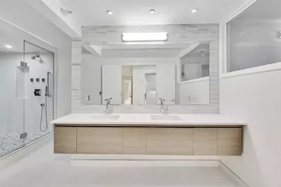 2 E Erie Street #1905, Chicago, IL 60611 - Photo 10