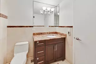 2 E Erie St, Chicago, IL 60611 - Photo 18