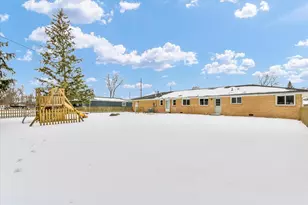 2218 S Mattis Ave, Champaign, IL 61821 - Photo 34