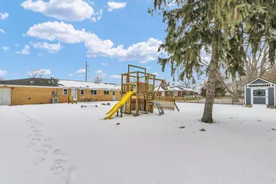 2218 S Mattis Avenue, Champaign, IL 61821 - Photo 32