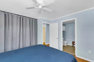 2218 S Mattis Ave, Champaign, IL 61821 - Photo 24