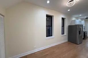 2124 W 18th Pl, Chicago, IL 60608 - Photo 6