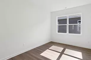 6290 Redwood Trl, Wonder Lake, IL 60097 - Photo 12