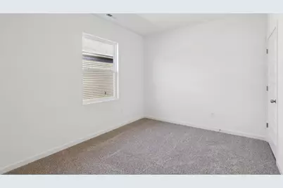 6290 Redwood Trail, Wonder Lake, IL 60097 - Photo 14