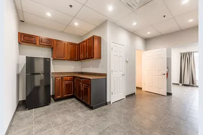 30W260 Butterfield Road #206, Warrenville, IL 60555 - Photo 8