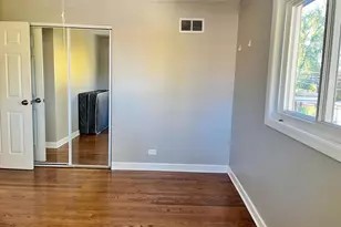 1908 Lee St, Evanston, IL 60202 - Photo 22