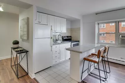 4950 N Marine Drive #1402, Chicago, IL 60640 - Photo 8