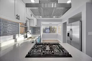 9731 S Ellis Ave, Chicago, IL 60628 - Photo 6