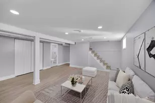 9731 S Ellis Ave, Chicago, IL 60628 - Photo 14